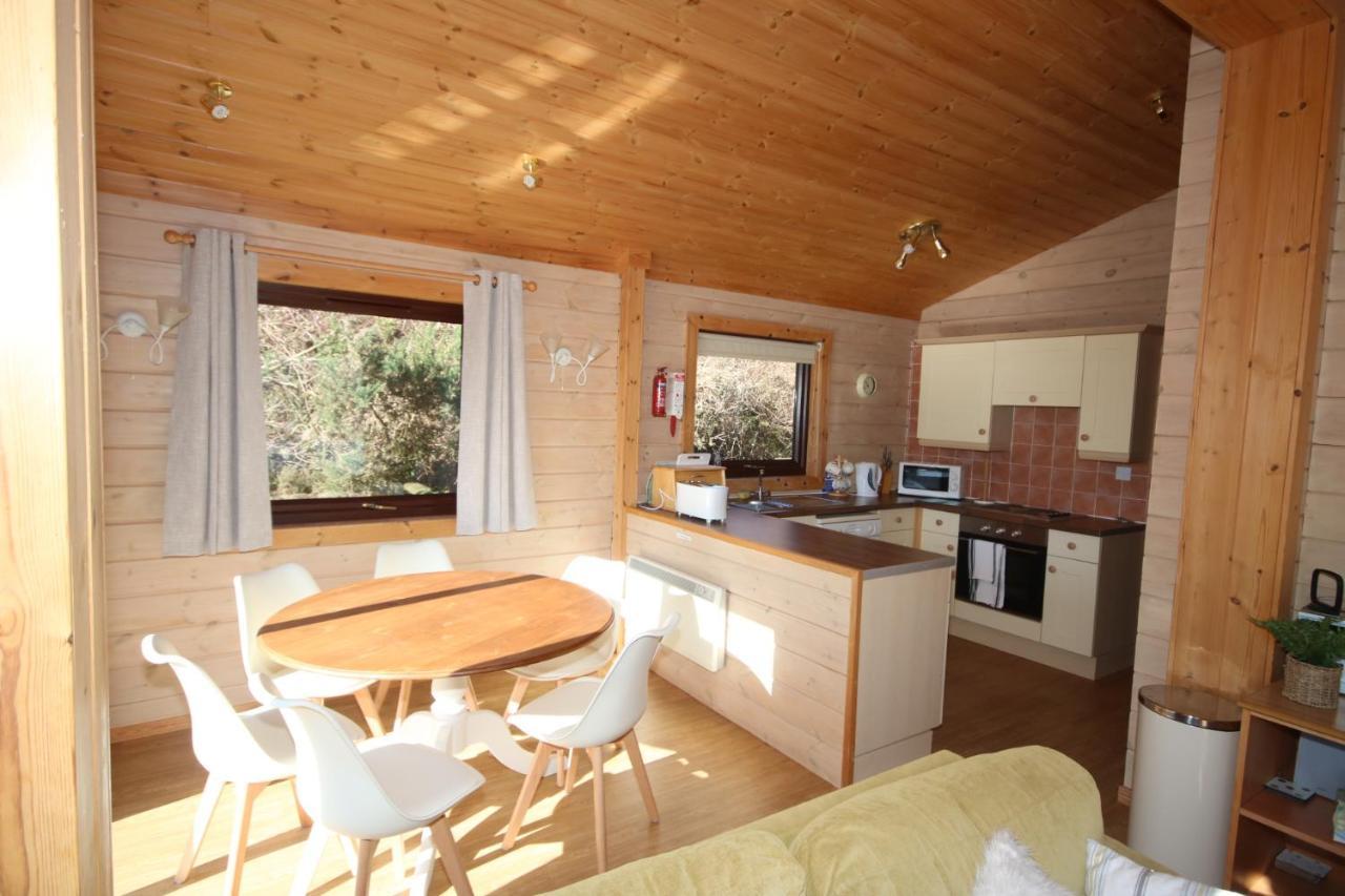 Hartland Hideaway Lodge Woolfardisworthy  Zewnętrze zdjęcie